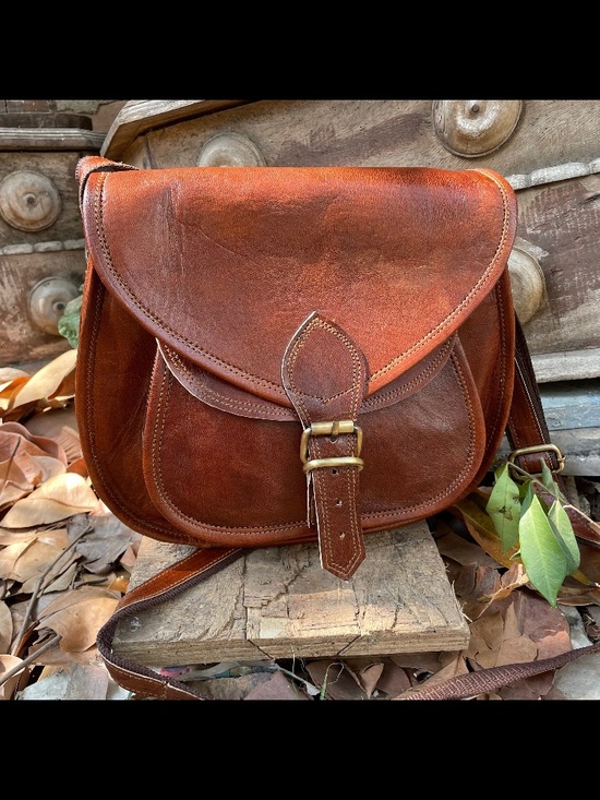Handbags - Classic Brown Leather Crossbody Bag - Timeless Saddle Style